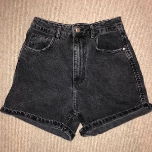 Black washed shorts